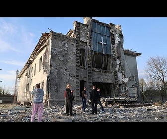 Replay L'Ukraine à nouveau sous une pluie d'acier, Zelensky fustige le feu vert USA pour le pétrole russe