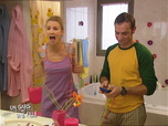 Replay Un gars, une fille - S4E17 - Dans la salle de bain (12)