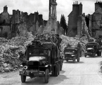 Replay C'est En France - 80 ans du Jour-J : à l'été 1944, la Normandie sacrifiée