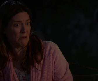 Replay Young Sheldon - S5E19 - Un fervent baptiste et un mari torride en récompense