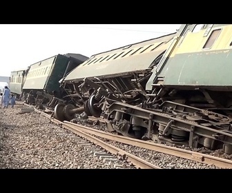 Replay Pakistan: déraillement d'un train de passagers fait au moins cinq morts et plus de 30 blessés