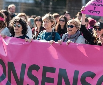 Replay ARTE Journal - Les sénateurs italiens veulent édulcorer la notion de consentement