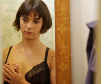 Replay Au royaume du soutien-gorge