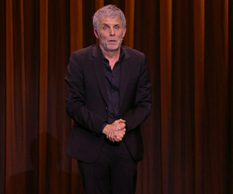 Replay Stéphane Guillon sur scène à la Cigale - 08/02/2026