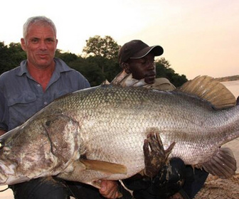 Replay River monsters - S6E2 - Le Titanic de l'Amazone