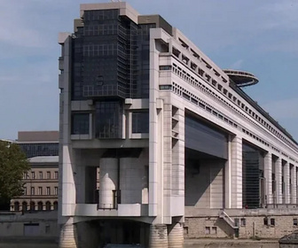 Replay C dans l'air - 28/10/2025