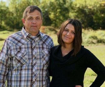 Replay Tiny House Nation - S04 E07