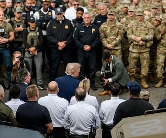 Replay Trump met en scène la loi et l'ordre - Le dessous des images