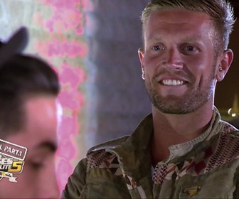 Les Anges replay