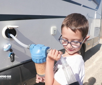 Replay La folie du camping-car : des vacances pas comme les autres - S1E8 - Episode 8