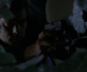 Replay Fringe - S2E12 - Le village des damnés