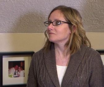 Replay Tiny House Nation - S04 E11