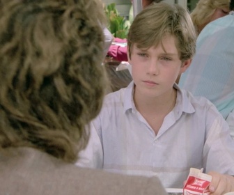 Replay Les Routes du paradis - S03 E08