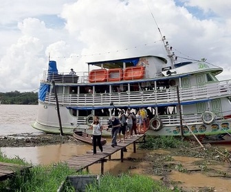 Replay Le tribunal flottant de l'Amazone - 360° Reportage