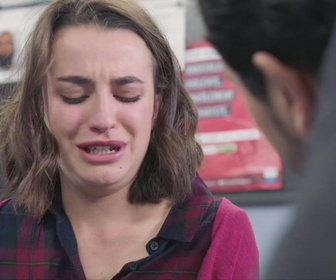 Replay Karim confronte Célia sur l'homicide d'Oscar