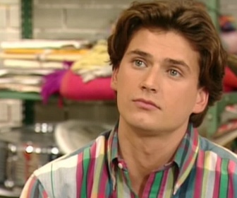 Replay Hélène et les garçons - S10 E05 - Photos