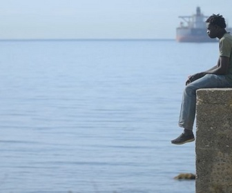 Replay ARTE Journal - L'avenir suspendu des jeunes migrants de Ceuta