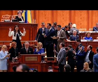 Replay La coalition roumaine pro-UE s'effondre après l'échec du vote de défiance du premier ministre