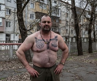Replay ARTE Reportage - Ukraine : des civils aux portes de l'enfer