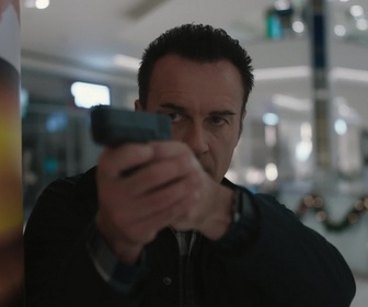 Replay Most Wanted Criminals - S03 E09 - Terreur au centre commercial
