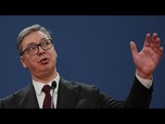 Replay Le président serbe Aleksandar Vučić dénonce une attaque terroriste devant le Parlement
