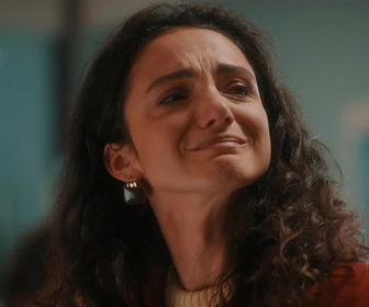 Replay Erica - S02 E06 - La sirène (Partie 2)