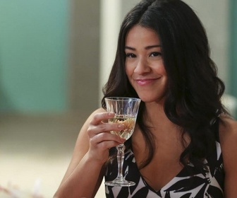 Replay Jane the virgin - S2 E12 - Ni fait ni à refaire