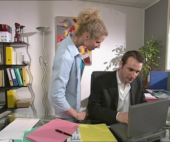 Replay Un gars, une fille - Bureau de Jean (1)