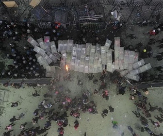 Replay Mexique - La dessinatrice Mar Maremoto - Dessiner pour résister