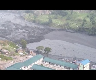 Replay Népal : évacuations après une crue éclair de la Budhi Gandaki due à un glissement de terrain