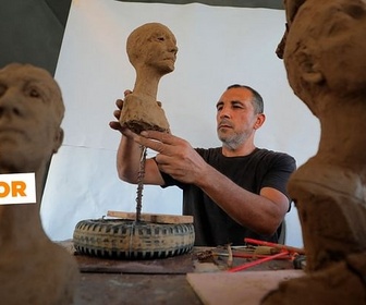 Replay Gaza : un artiste transforme la souffrance en art - ARTE Journal Junior de mercredi