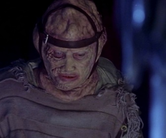 Replay Farscape - S01 E09 - Le généticien fou