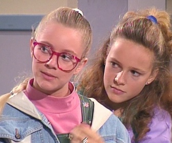 Replay Premiers baisers - S01 E21 - Pin s'ou bizou