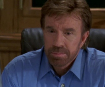 Replay Walker, Texas ranger - S08 E21 - Trafics en tout genre