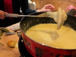 Replay Suisse : la fondue - Voyage en cuisine
