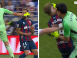 Replay Le gardien disjoncte et frappe son adversaire : fin de match CHAOTIQUE en Liga 2 !