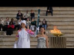 Replay La flamme des Jeux olympiques d'hiver 2026 remise aux organisateurs de Milan-Cortina