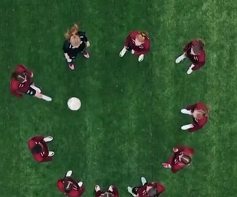 Replay ARTE JUNIOR Le magazine - Dossier école : le championnat d'Europe de football féminin