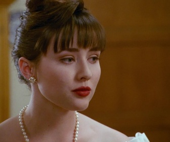 Replay Beverly Hills, 90210 - S01 E21 - Le printemps est dans l'air