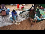 Replay Afflux de familles déplacées au camp de Chong Kal, sur fond de conflit Cambodge-Thaïlande
