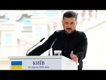 Replay Zelensky : Chaque jour, nous repoussons cette guerre