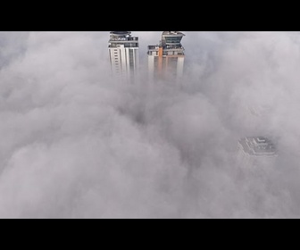 Replay Sarajevo fait face à une grave pollution et au brouillard, habitants invités à rester chez eux