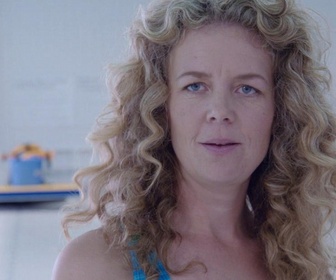 Replay Workin' moms - S2 E4 - Le trou du bon Dieu