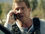 Replay S.W.A.T. - S04 E16 - Fusillade au tribunal