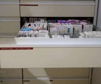 Replay ARTE Journal - Tunisie : acheter des médicaments, un luxe