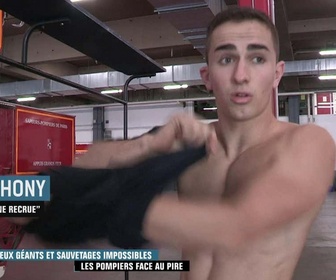 Replay Enquête d'action - Feux géants et sauvetages impossibles : les pompiers face au pire (2/2)
