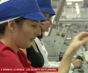 Replay Un jour, un doc - Il a conquis le monde : les secrets du Playmobil