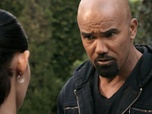Replay S.W.A.T. - S07 E01 - Une promesse en l'air