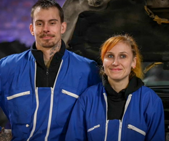 Replay Top Mecanic : 5 jours pour restaurer une épave - S8E19 - Jour 4 - En couple pour la légende