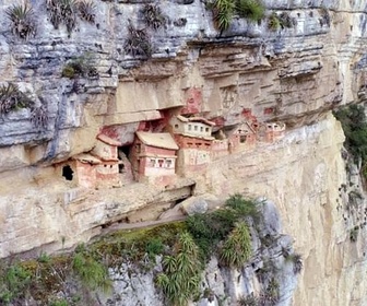 Replay Chachapoyas : vivre avec les morts - Enquêtes archéologiques